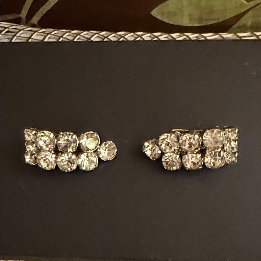 Elegant Gold and Crystal Earrings